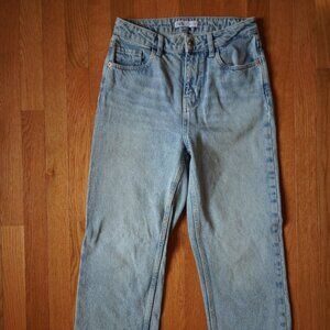 ZARA Distressed Jeans || 4